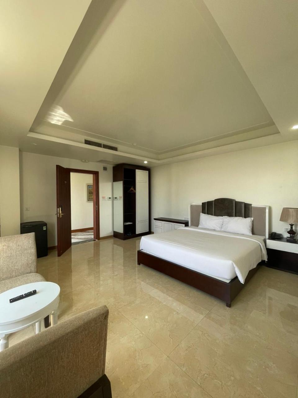 Lotus Hotel & Apartment Hai Phong Exterior foto
