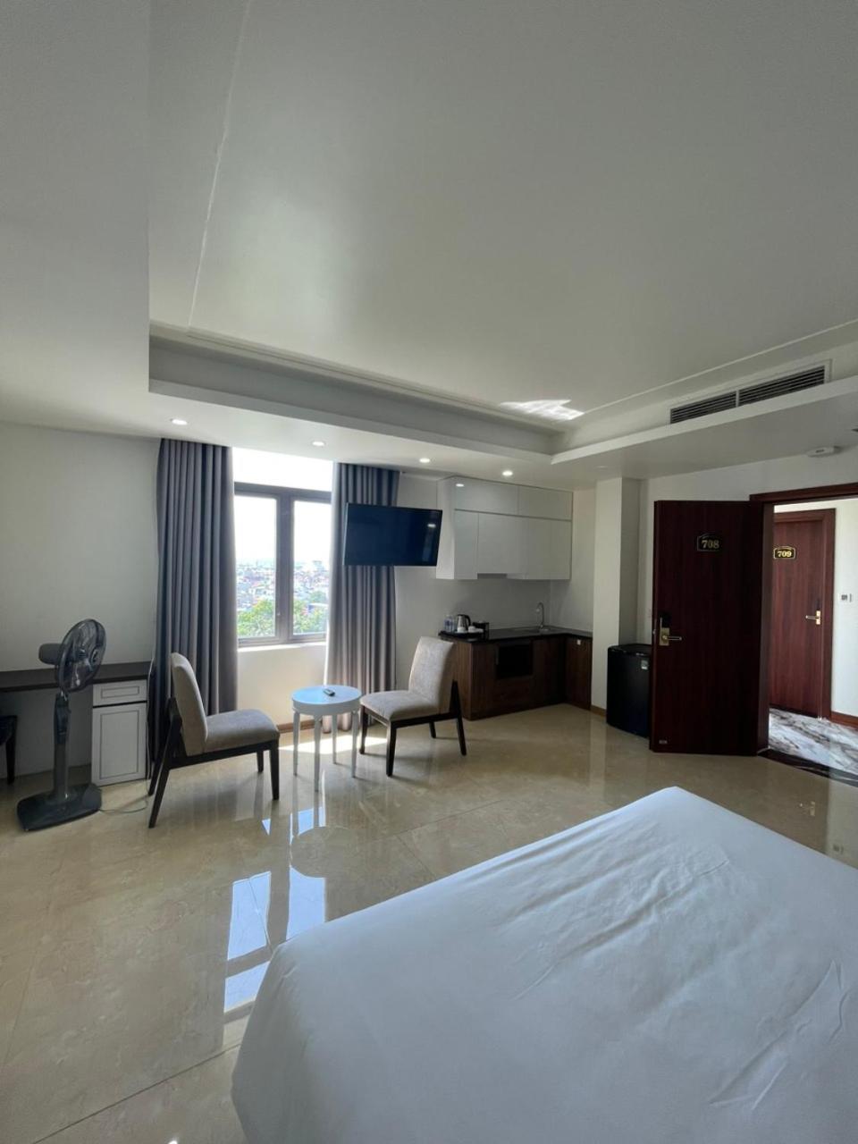 Lotus Hotel & Apartment Hai Phong Exterior foto