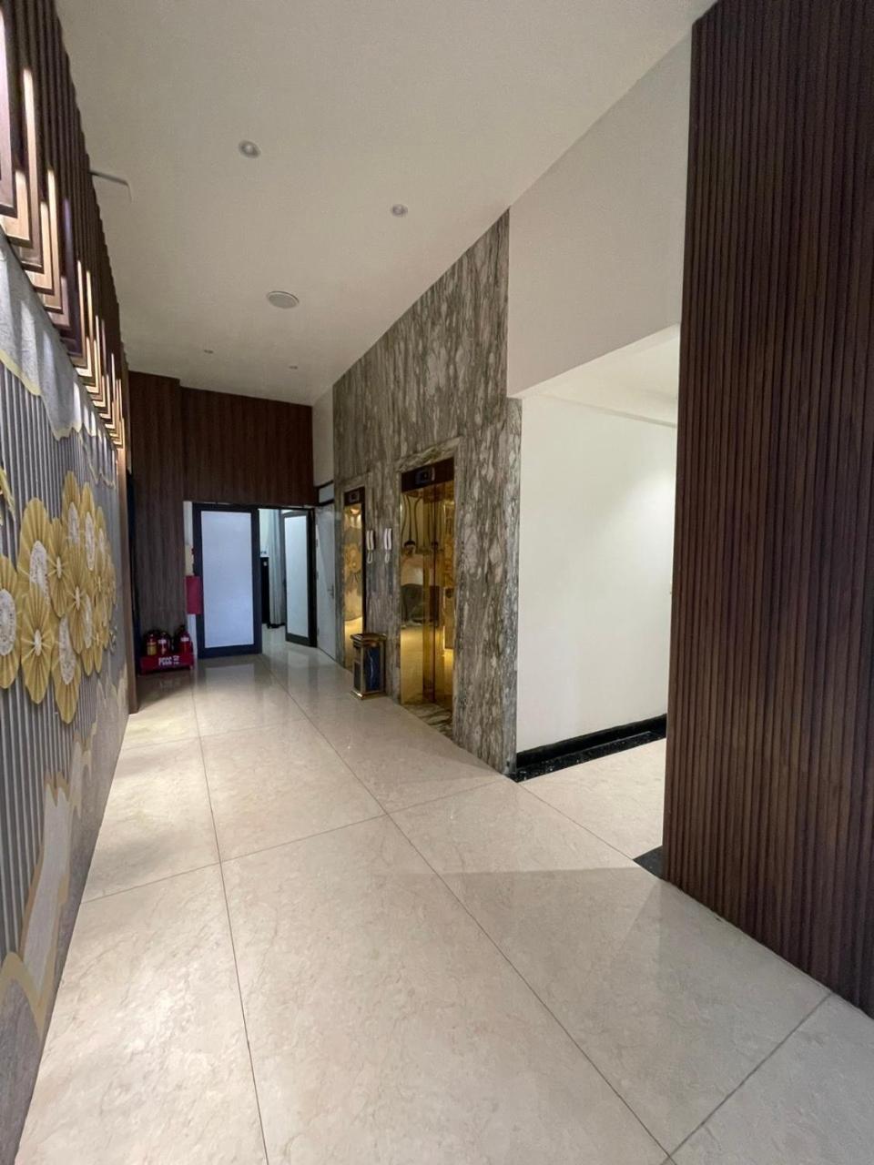 Lotus Hotel & Apartment Hai Phong Exterior foto